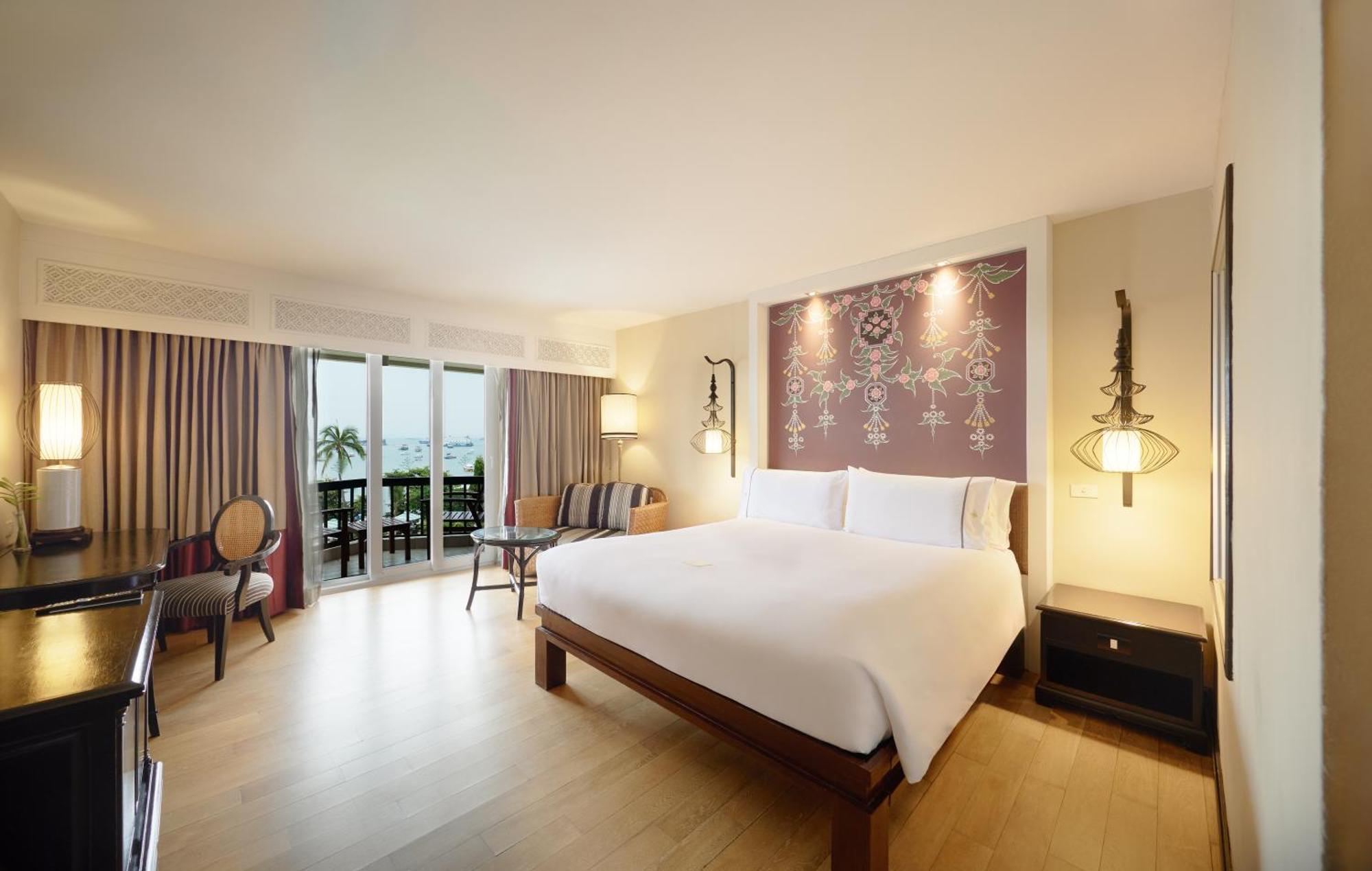 Siam Bayshore - Sha Certified 5* Pattaya